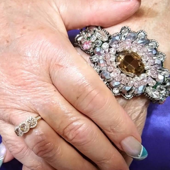 Crystal Jeweled Statement Bracelet - Picture 4 of 8